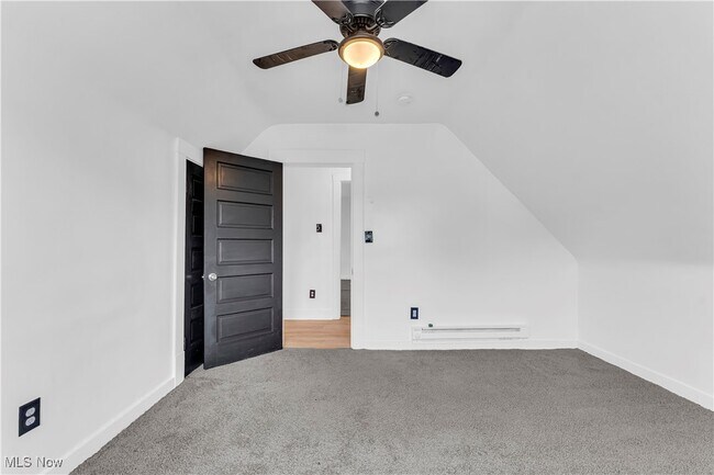 Building Photo - 10222 Parkgate Ave