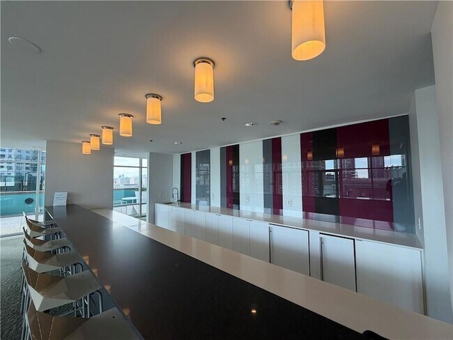 Building Photo - 845 Spring St NW