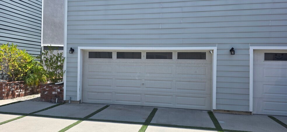 Building Photo - 5812 Cleon Ave