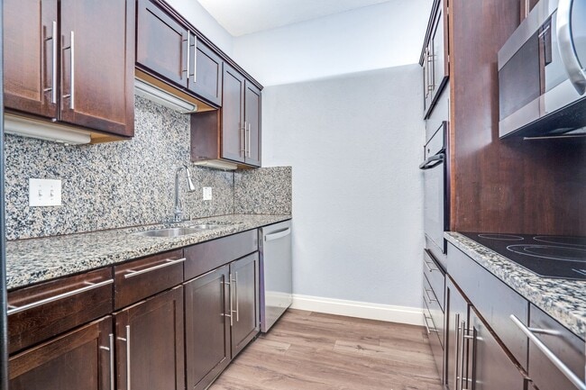 Building Photo - Charming One Bedroom Condo in Richardson!