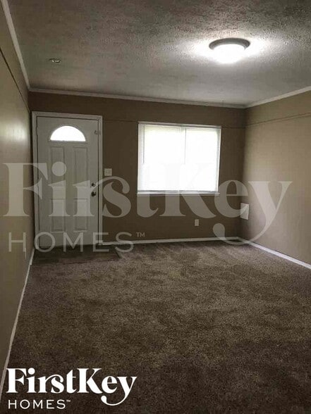 Building Photo - 6111 Dry Den Ct