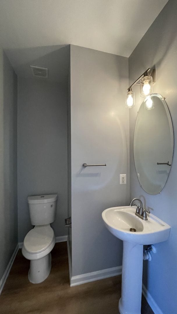 Building Photo - Idlewild Townhome
