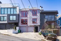 Building Photo - Collingwood Street - 450-452