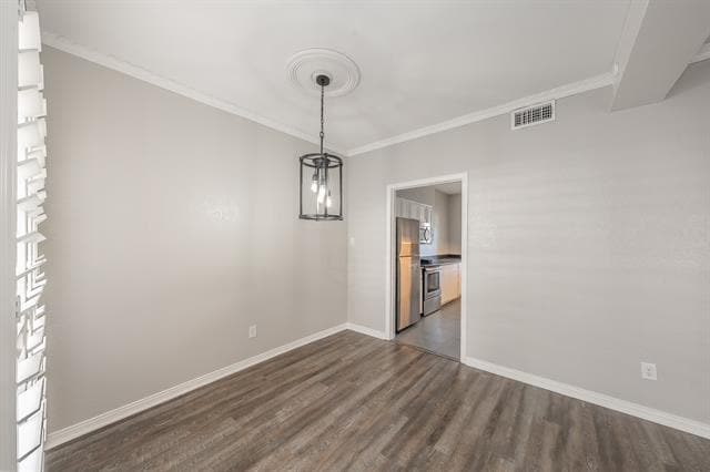 Building Photo - 4343 Bellaire Dr S