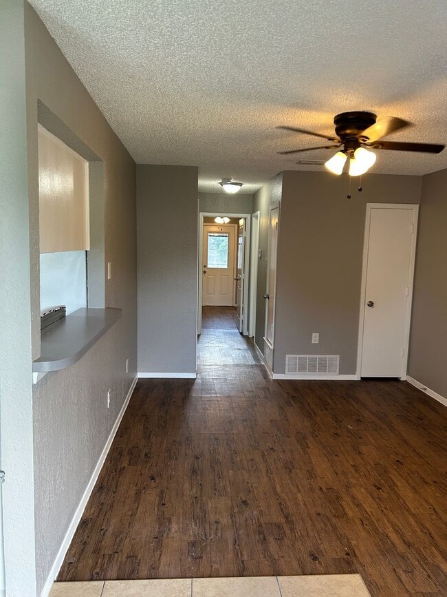 Building Photo - 419 Vonner Ct