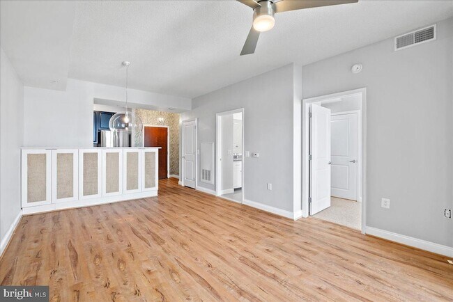 Building Photo - 11760 Sunrise Valley Dr