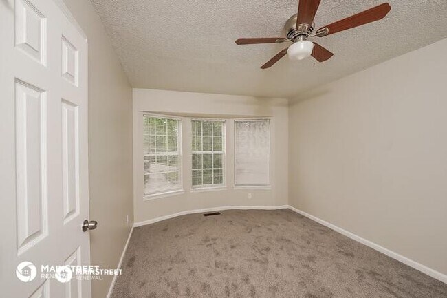 Building Photo - 6508 TELIA DR, PINSON, AL 35126