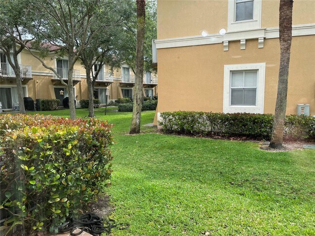 Building Photo - 12957 SW 30th Ct