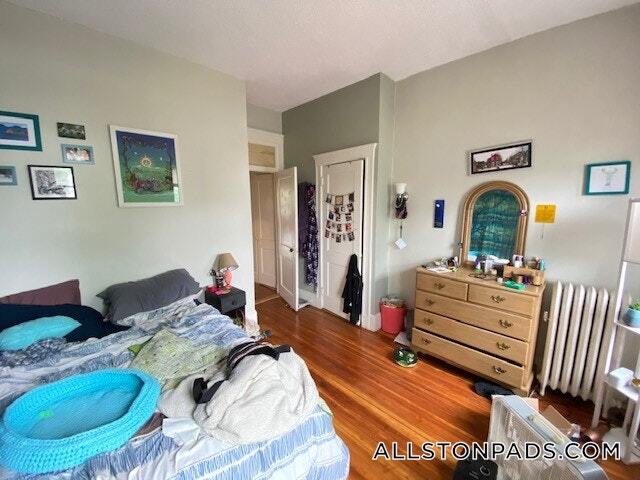 Building Photo - 77 Easton St