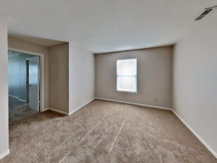 Building Photo - 8422 Sansa St