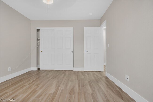 Building Photo - 1426 Bugle Boy Dr