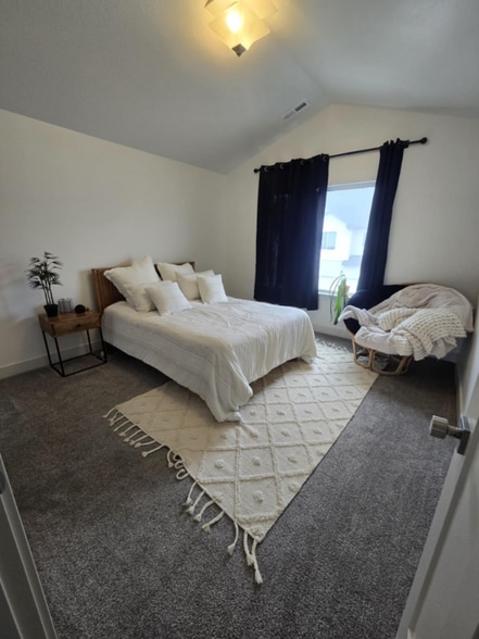 Primary Photo - 2050 N 3600 W