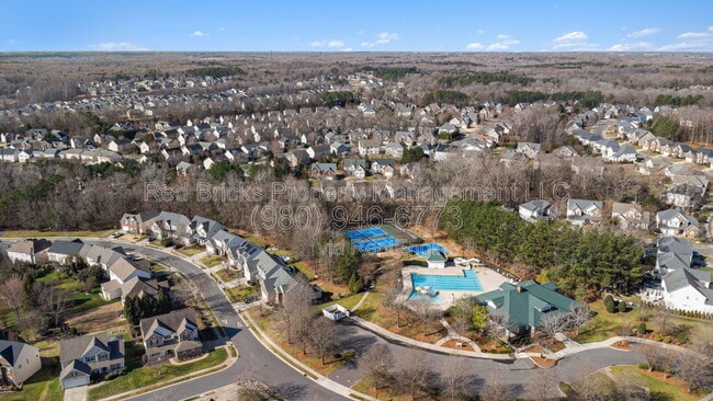 Building Photo - 14633 Provence Ln