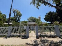 Building Photo - 17530 Saticoy St