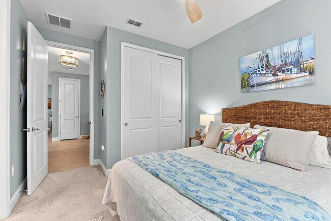 Building Photo - 4113 Acoma Dr