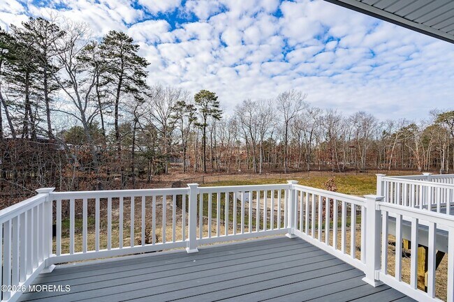 Building Photo - 602 Cyprus Ct