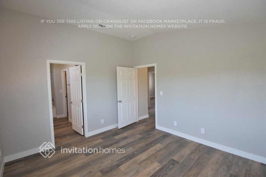 Building Photo - 84 Magical Mystery Ln
