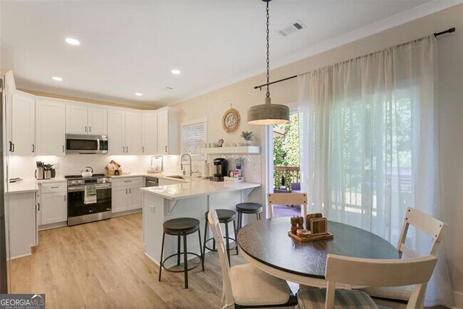 Building Photo - 4620 Timrose Rd NW