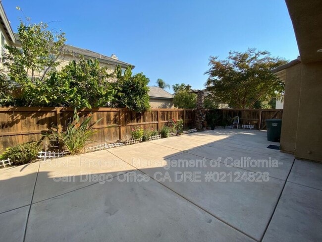 Building Photo - 1553 Hunters Glen Ave