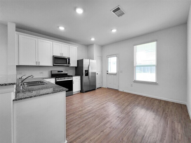 Building Photo - 26193 Brahman Dr