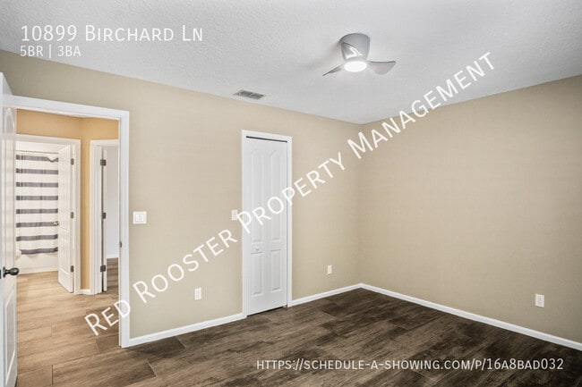 Building Photo - 10899 Birchard Ln