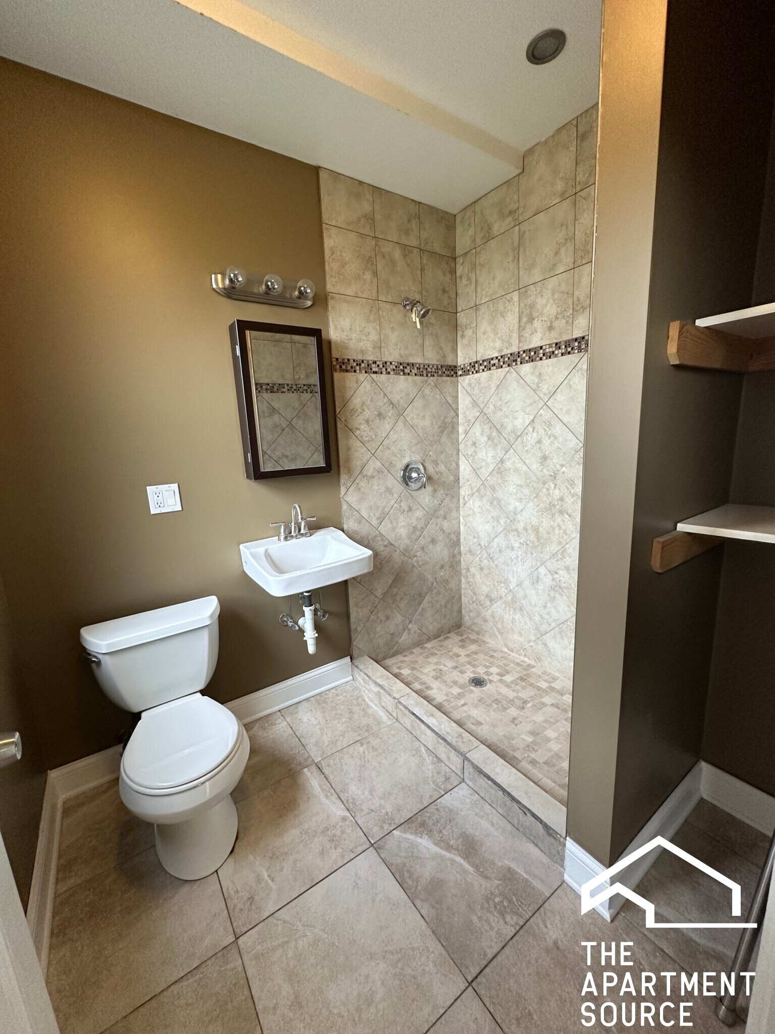 Building Photo - 4336 S Indiana Ave