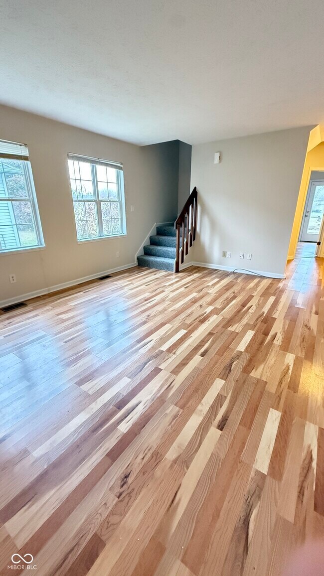 Building Photo - 2119 Galaxy Dr