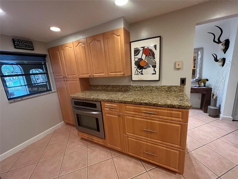 Building Photo - 9702 Costa del Sol Blvd