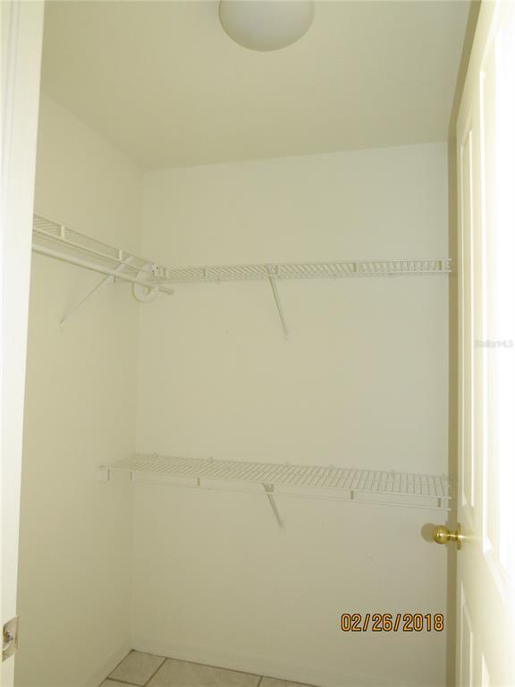 Building Photo - 9427 Hunters Pond Dr
