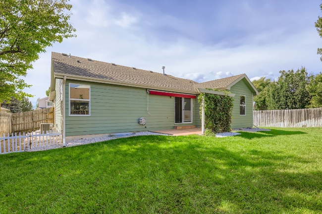 Building Photo - 304 Hemlock Dr