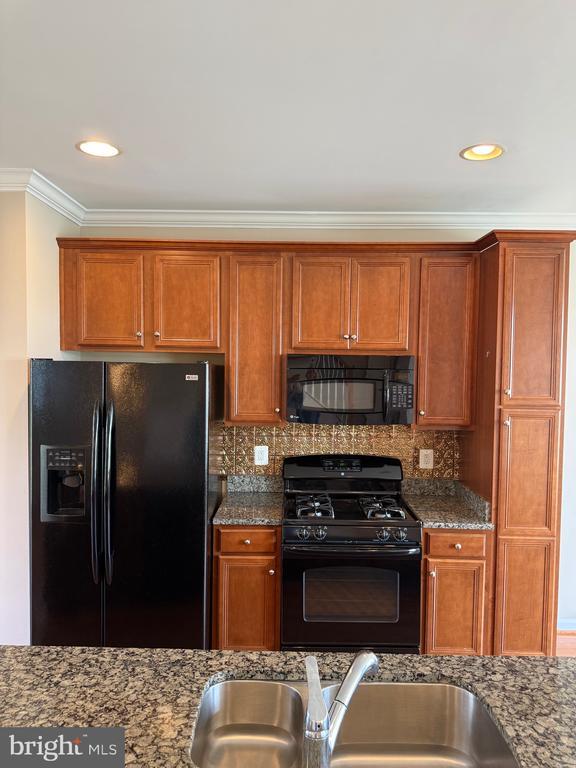 Building Photo - 89 Hunting Creek Ln