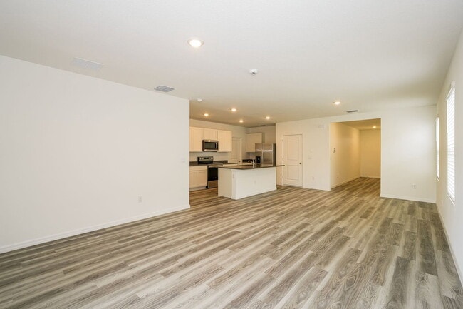 Building Photo - 10583 Gentle Rain Dr