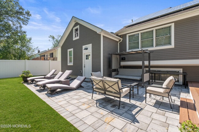 Building Photo - 27 Branch Rd