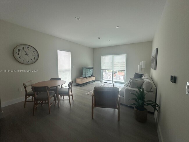 Building Photo - 1938 Jackson St