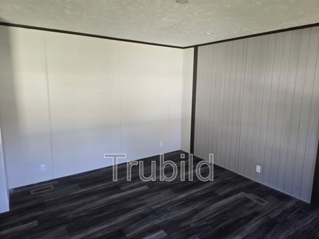 Building Photo - 108 Gawain Dr