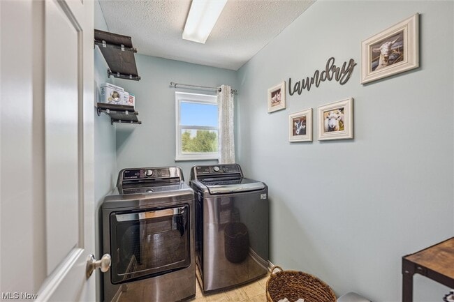 Building Photo - 4015 Alameda Ct