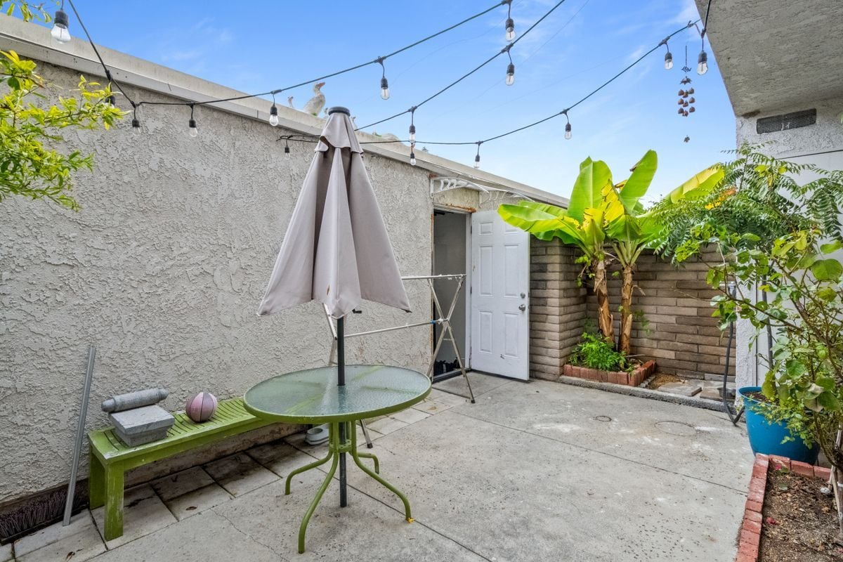 Building Photo - 28023 Ridgebrook Ct