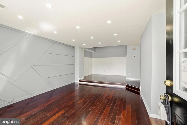 Building Photo - 8804 Rustburg Cir