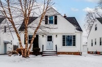 Building Photo - Welcome to a well-maintained 3-bedroom 1-bath home - Willowick, OH 44095