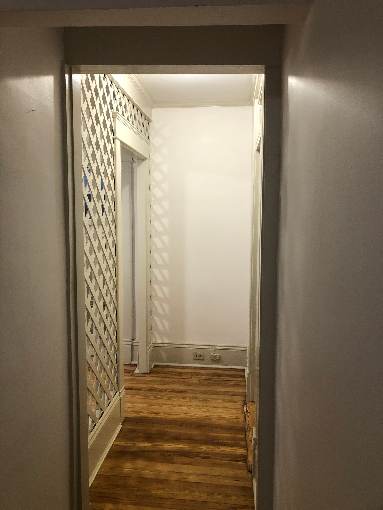 Apt D BR - 1212 Brookstown Ave