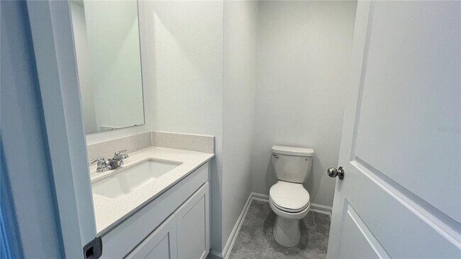 Building Photo - 2821 Pierr St