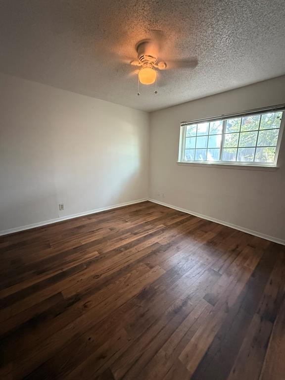 Building Photo - 3405 Willowrun Cove
