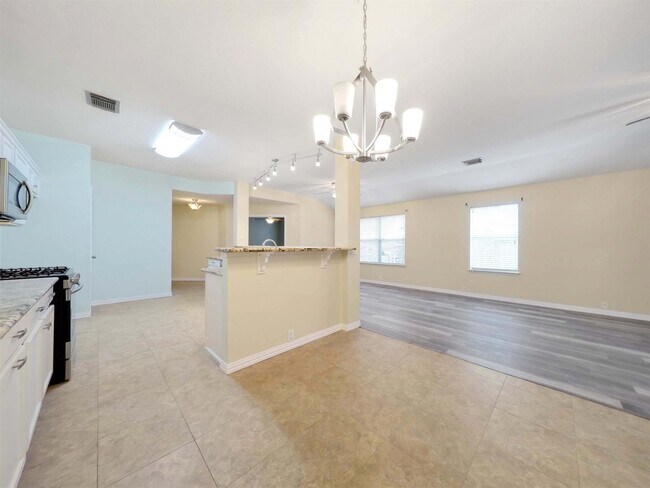 Building Photo - 4927 Deep Glen Ln