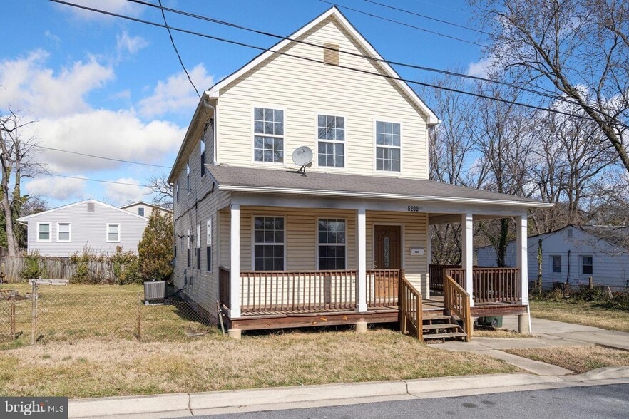 Building Photo - 5200 Kenesaw St