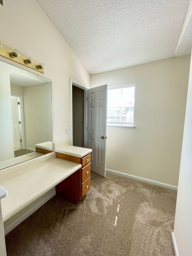 Building Photo - Northeast- Offering Self Guided Tour with ...