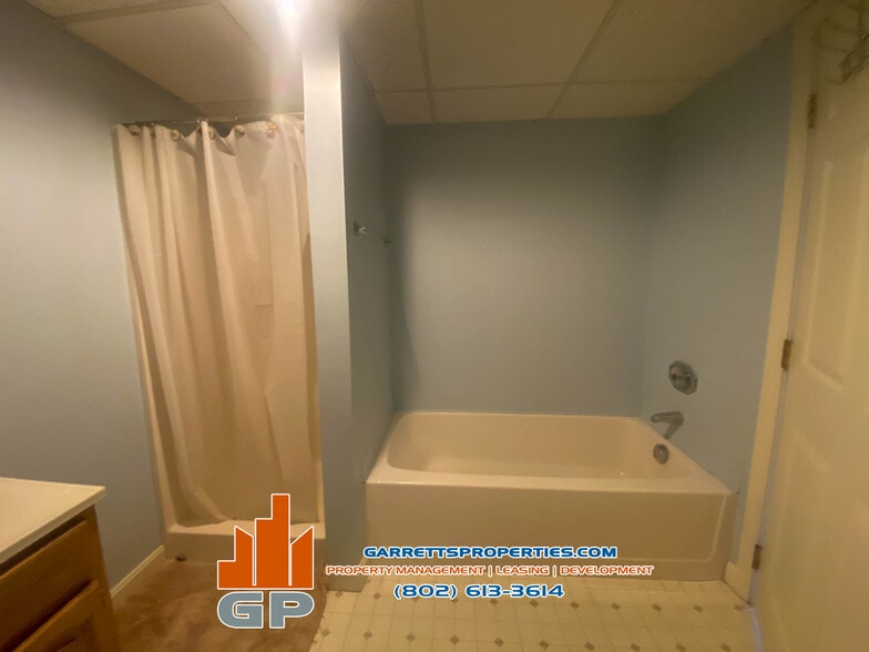 Building Photo - 193 Browns River Rd