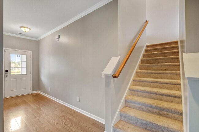 Building Photo - 9725 Black Willow Ln