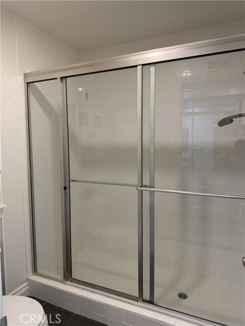 Building Photo - 31 Shearwater