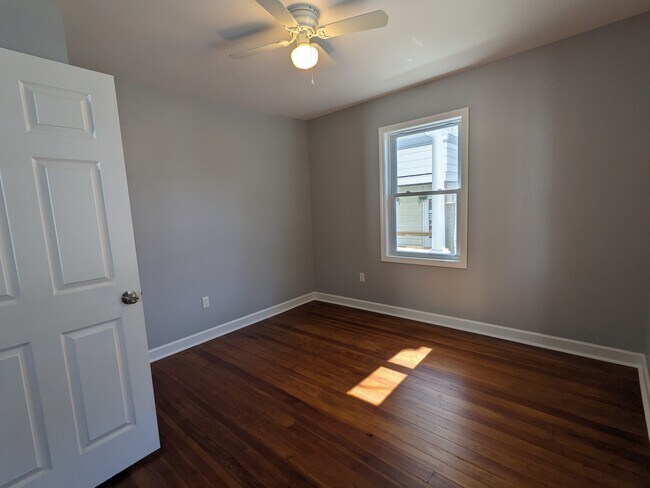 Bedroom 2 - 23 Clarence St