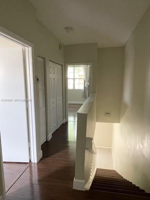 Building Photo - 1448 Barcelona Way